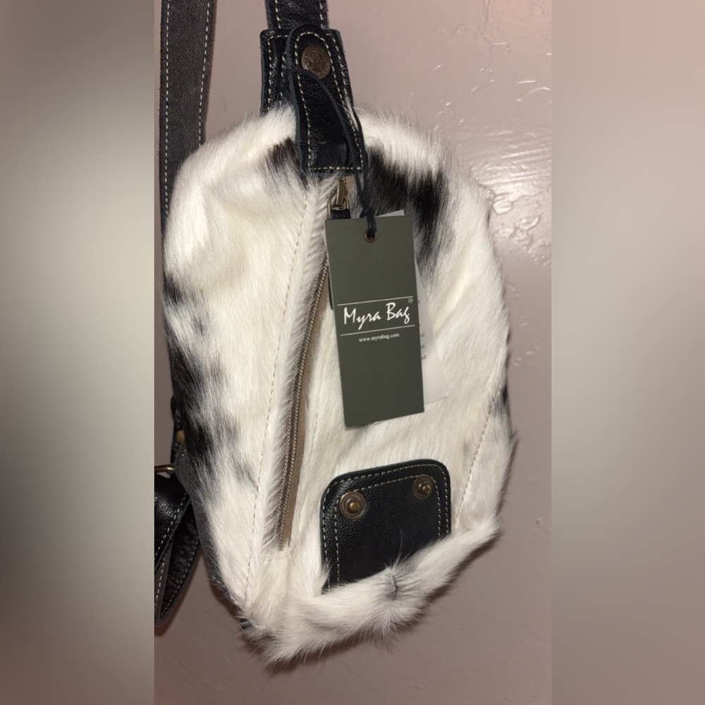 Myra crossbody bag